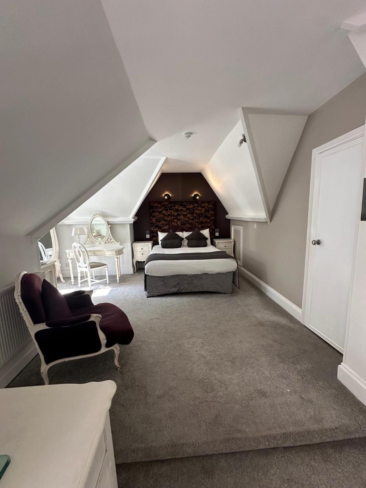 Langtry Manor