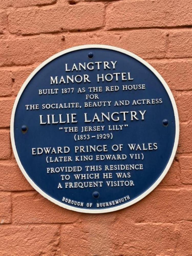 Langtry Manor 3*