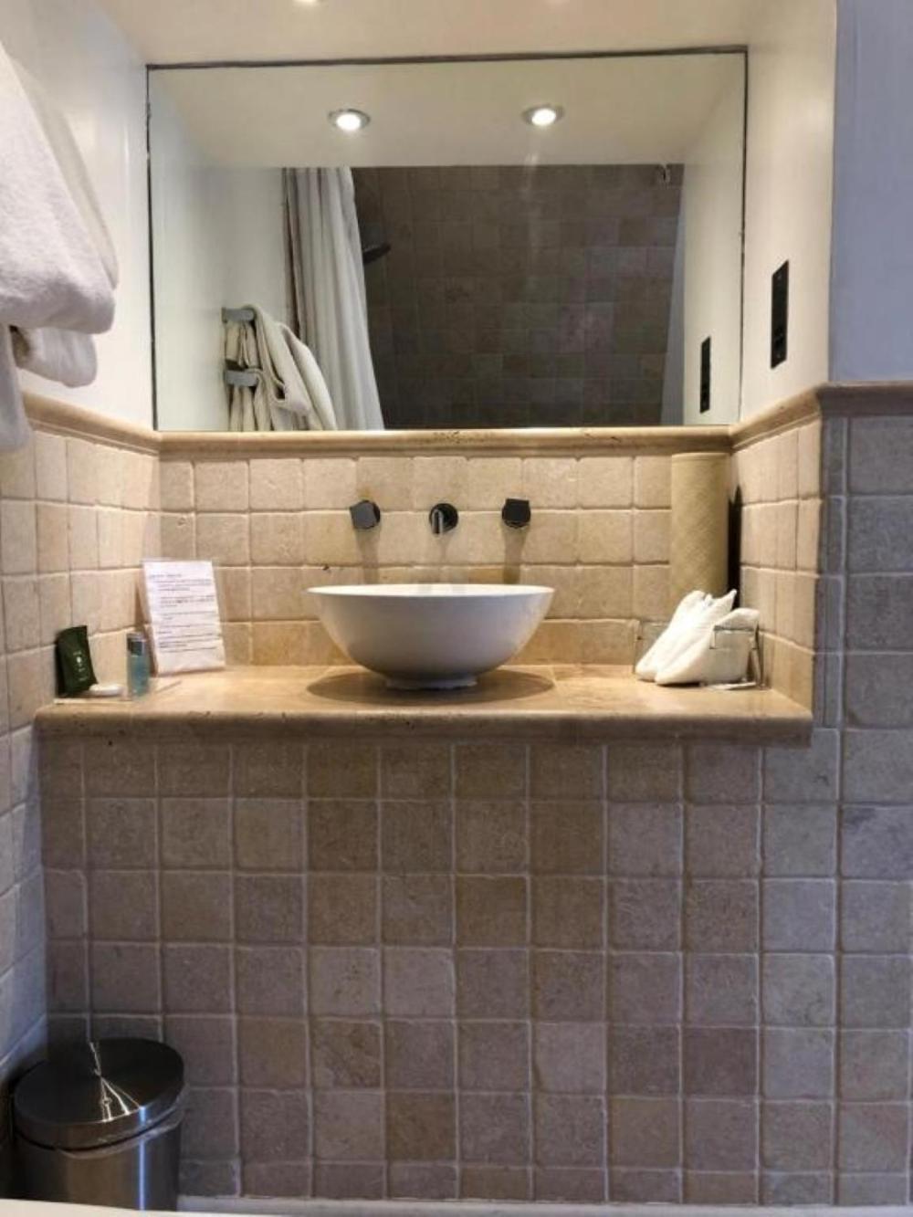 Hotel Langtry Manor 3*