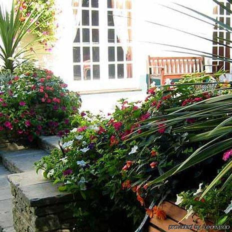 Langtry Manor Hotel 3*